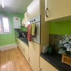 Photo 4: kitchen