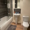 Photo 3: Own bathroom
