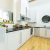 Photo 4: Kitchen