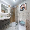 Photo 5: En-Suite