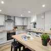Photo 4: KITCHEN