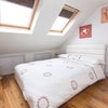 Photo 4: Bedroom