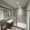 Photo 2: En-Suite