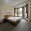 Photo 3: Room 4