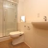 Photo 5: Room 1: £350 per week - En-suite Double room couples are welcome with private garden - £1,516 per 