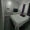 Photo 3: Double bedroom