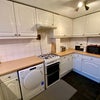 Photo 4: Kitchen
