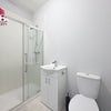 Photo 2: Ensuite