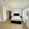 Photo 3: Room 5
