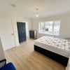 Photo 4: Room 6