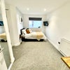 Photo 3: Large double bedroom with en-suite available now