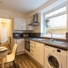 Photo 3: Kitchen