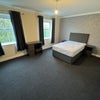 Photo 11: Room 4