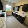 Photo 4: Kitchen