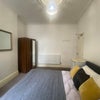 Photo 9: Spacious double room