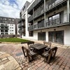 Photo 7: View of Courtyard
