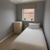 Photo 6: Single size bedroom 