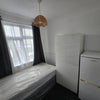Photo 2: Single room