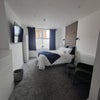 Photo 3: Room 1