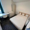 Photo 4: Room available 