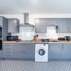Photo 5: Kitchen