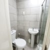 Photo 5: Ensuite