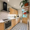 Photo 4: Kitchen