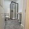 Photo 3: Private en-suite