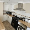 Photo 4: Kitchen