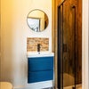 Photo 6: En suite