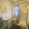 Photo 4: Bathroom 2/3