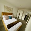 Photo 2: Bedroom 