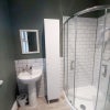 Photo 5: Shared bathroom