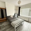 Photo 3: Room 1