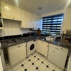 Photo 7: Kitchen