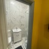 Photo 2: En-suite double