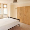 Photo 3: Room 1