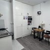 Photo 3: kitchen