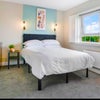 Photo 4: XL Hotel style room with own fridge. 