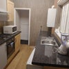Photo 3: kitchen