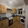 Photo 5: Kitchen