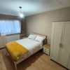 Photo 8: Room 2