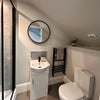 Photo 11: En suite bathroom