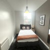 Photo 2: Room 4