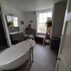 Photo 8: Upstairs bathroom