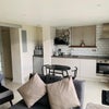 Photo 3: Kitchen