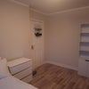 Photo 17: Room 2