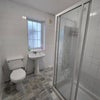 Photo 8: Upstairs bathroom 