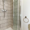 Photo 9: Ensuite shower