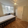 Photo 6: Ensuite 1